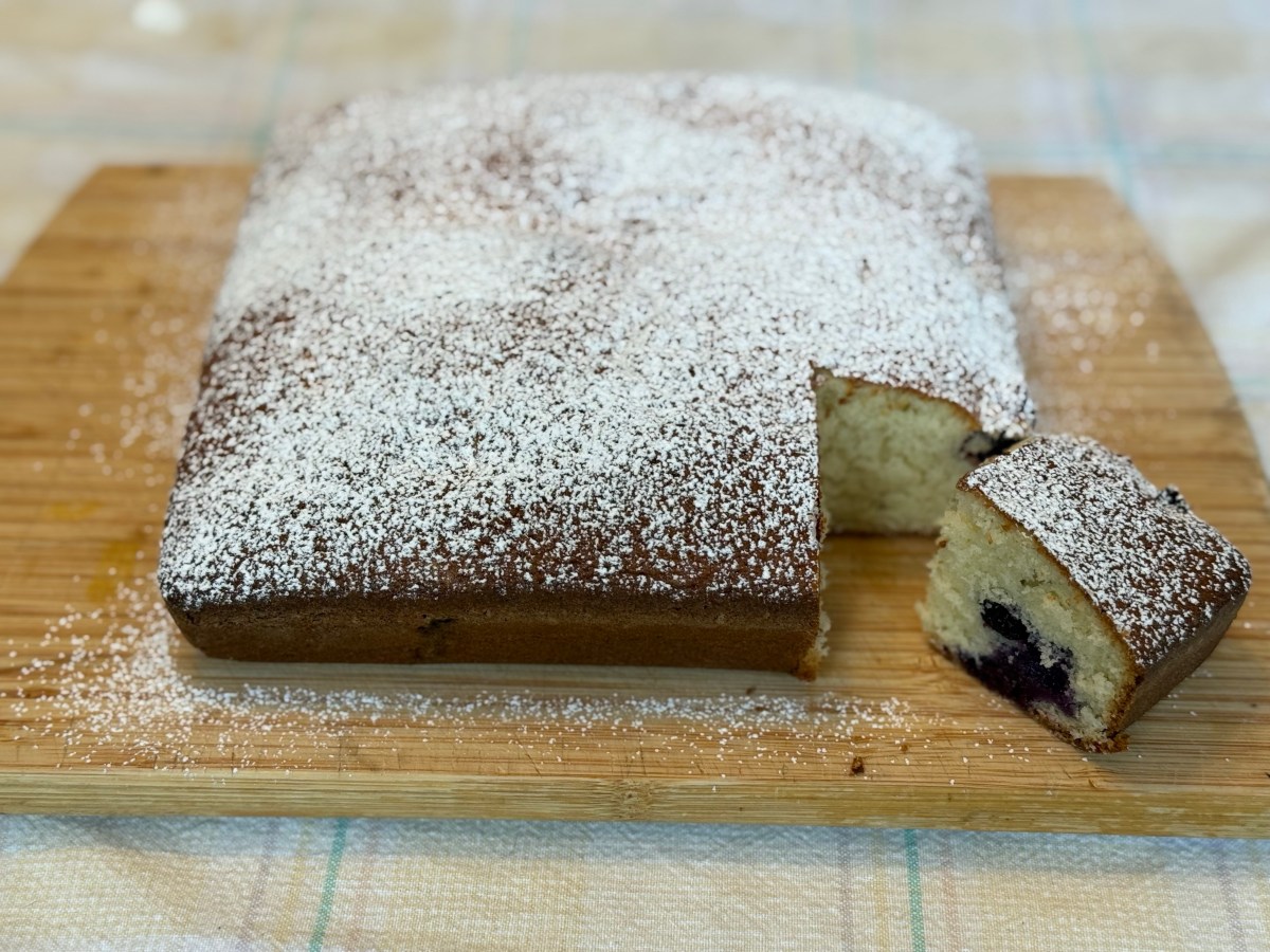 Blueberry Butter Pastry&nbsp;Squares